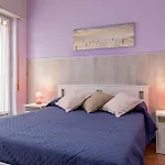 H11 House Of Colors Parcheggio Appartement *