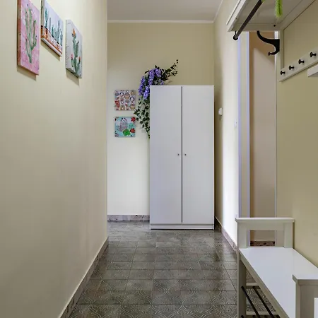 H11 House Of Colors Parcheggio Apartment *